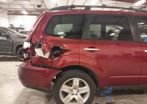 2009 Subaru Forester 2.5X из США, поврежденный, VIN JF2SH63649H786874